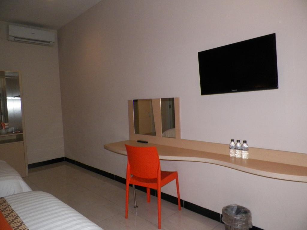 Ceria Boutique Hotel Maguwo Exterior foto