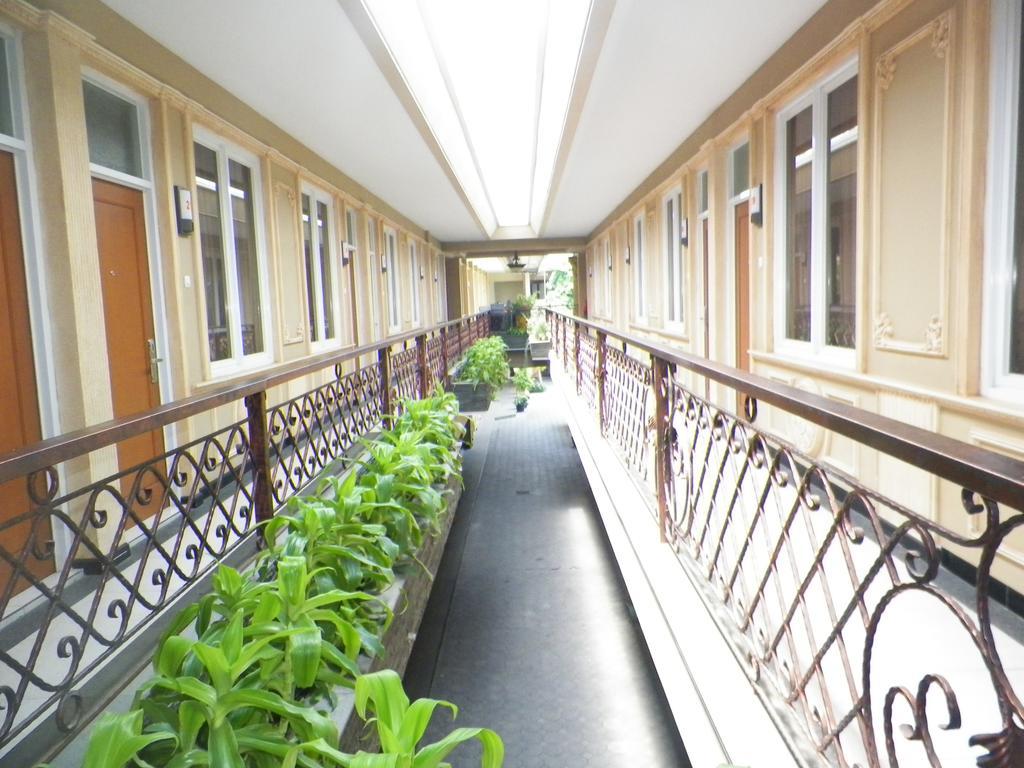 Ceria Boutique Hotel Maguwo Exterior foto
