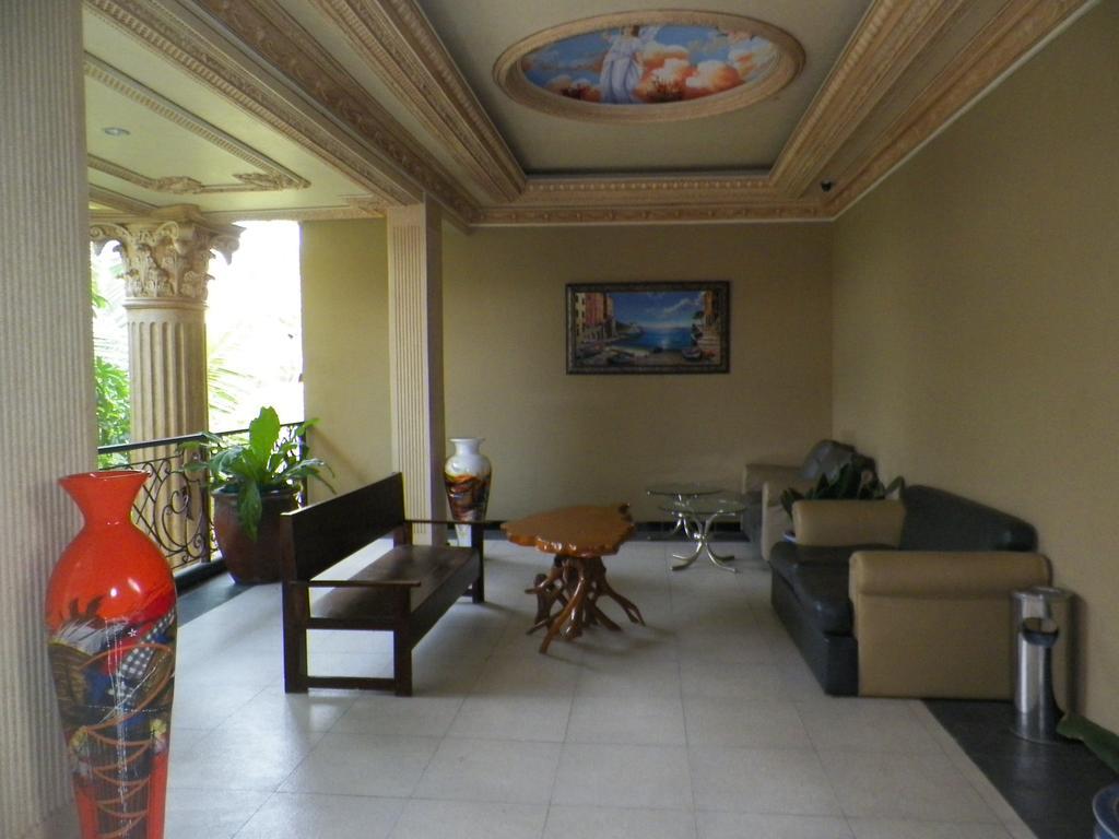 Ceria Boutique Hotel Maguwo Exterior foto
